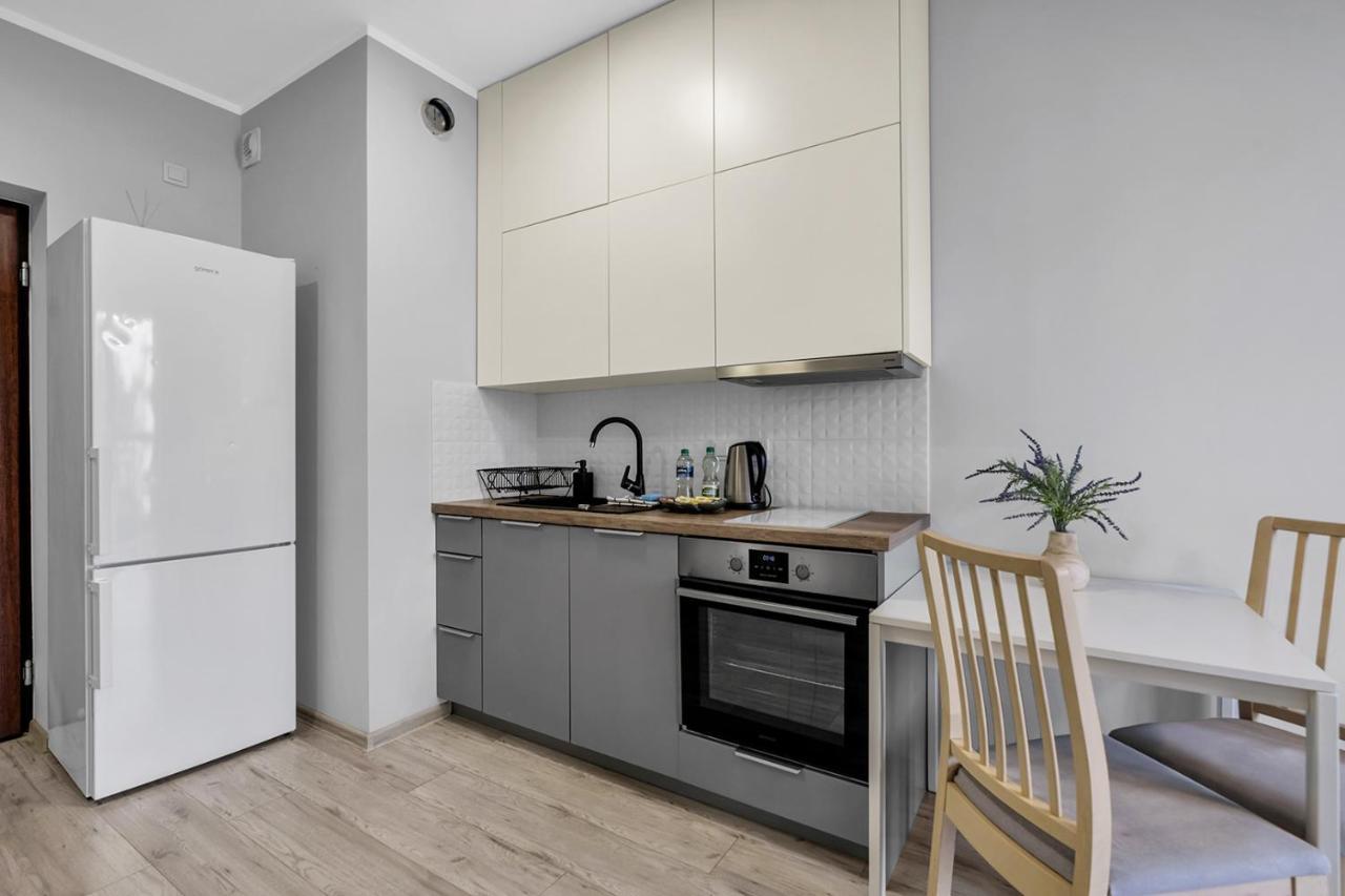 Wlochy Klinkierowa Comfort Apartment ワルシャワ エクステリア 写真