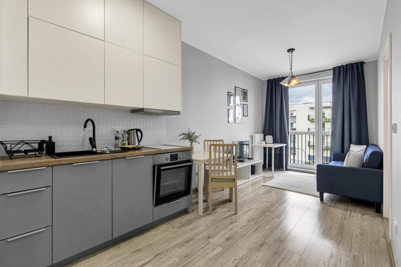 Wlochy Klinkierowa Comfort Apartment ワルシャワ エクステリア 写真